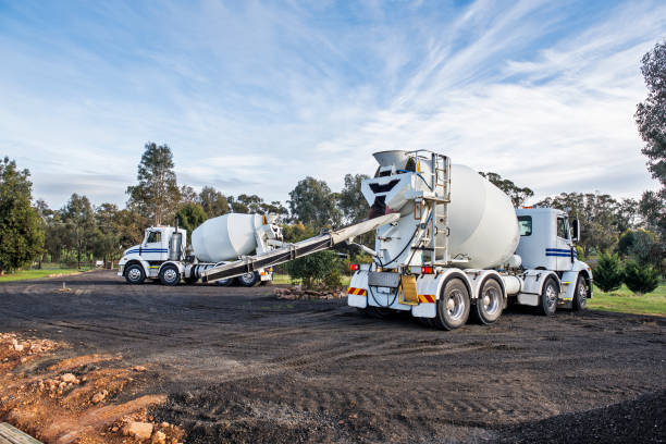 Best Concrete Driveway Installation in Girard, IL